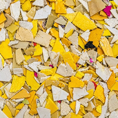 HDPE Yellow plastic flakes